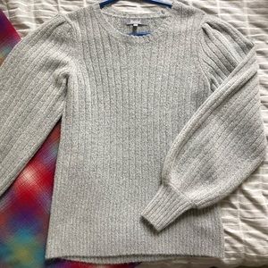 sweater with balloon sleeves